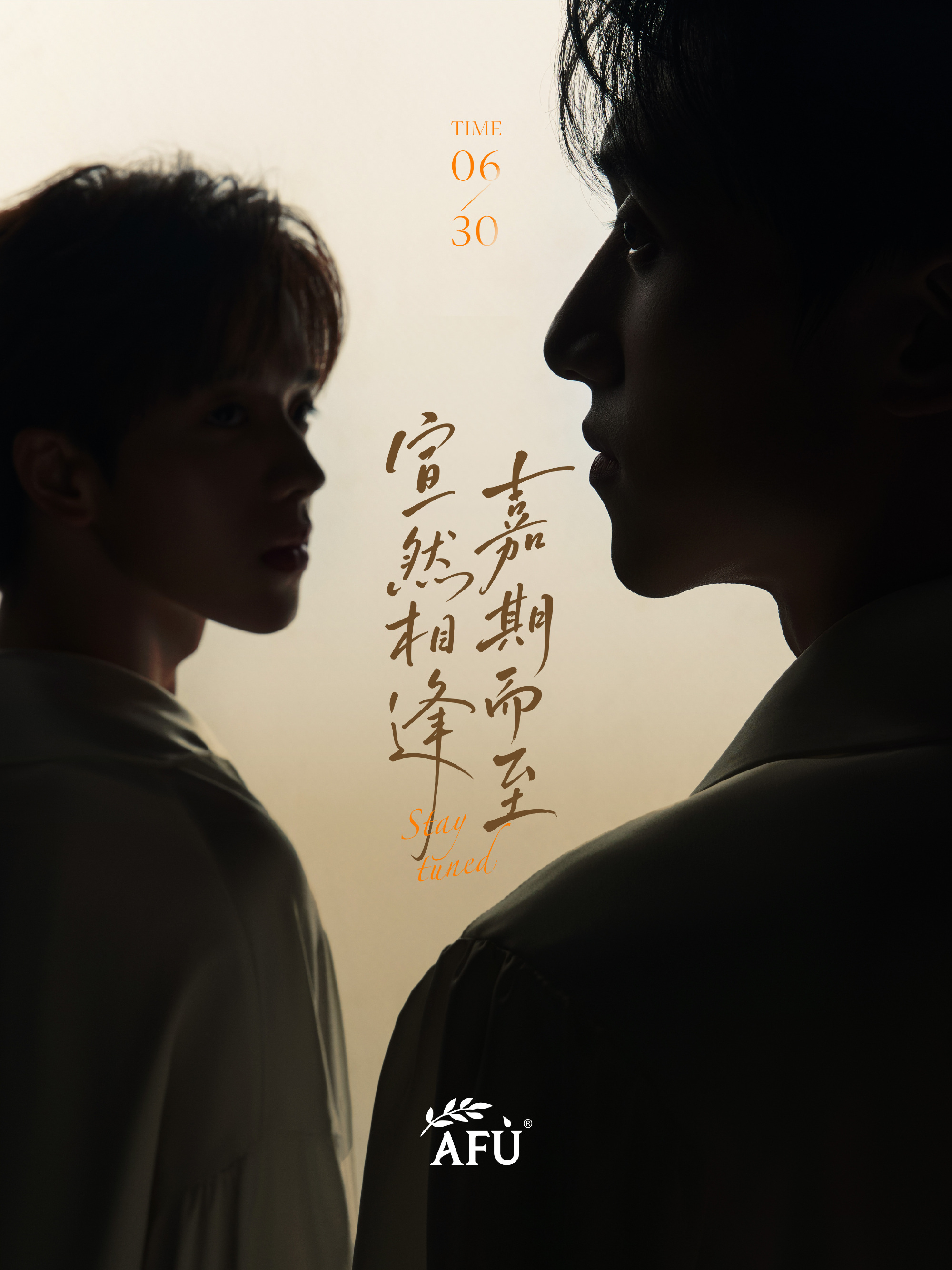卧槽所有人感受我爸妈侧脸，骨相好牛啊 