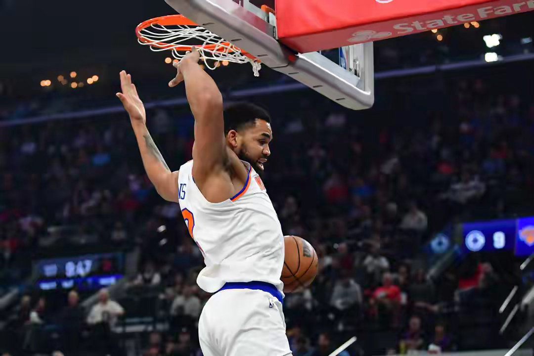 苹果硬糖！唐斯12中7空砍21分17板4助2断3帽 正负值+22全场最高NBA体