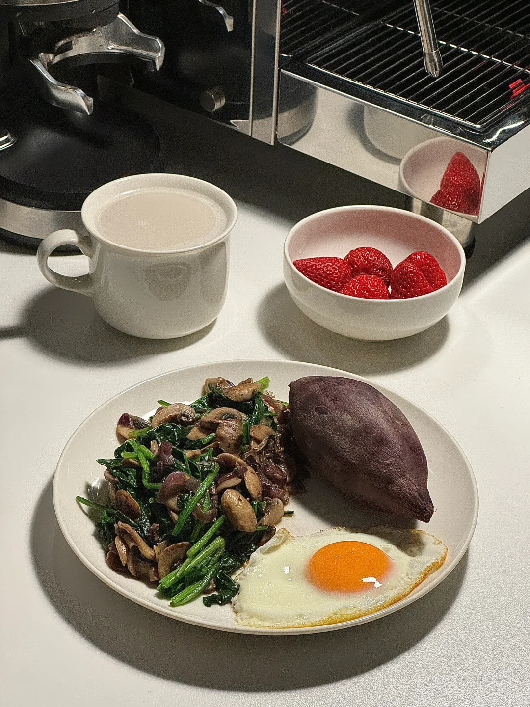 吃好睡饱，心情自然会变平静