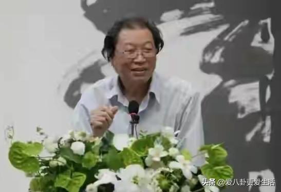 闵学林与闵罕是一对在艺术领域成就斐然的父女。

闵学林是中国美术学院教授、博士生