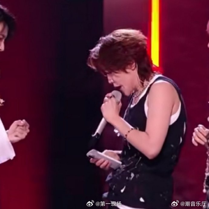 【#浪姐节目组对王濛彻底没招了#】加盟《乘风 2026》后多次硬刚赛制、吐槽流程