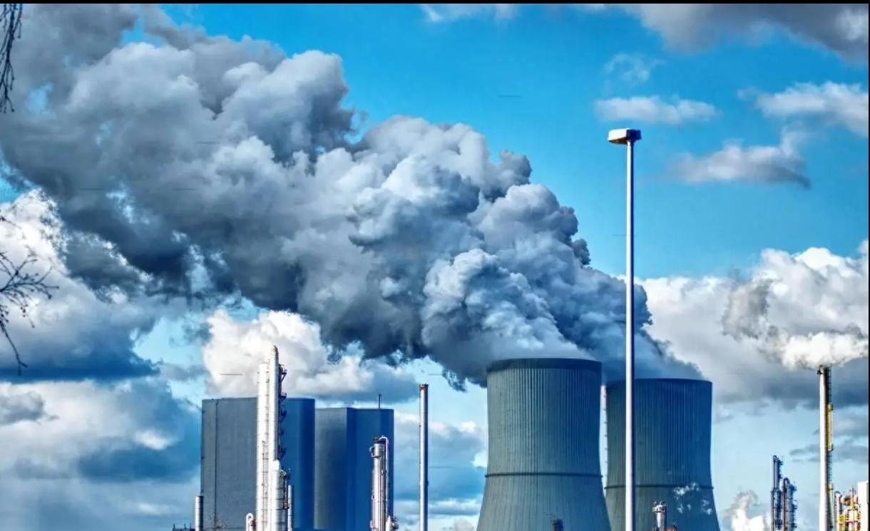 被欧美“郑重”提出的“减排”，开始被欧美亲手逐渐摧毁。
     美国能源部长赖