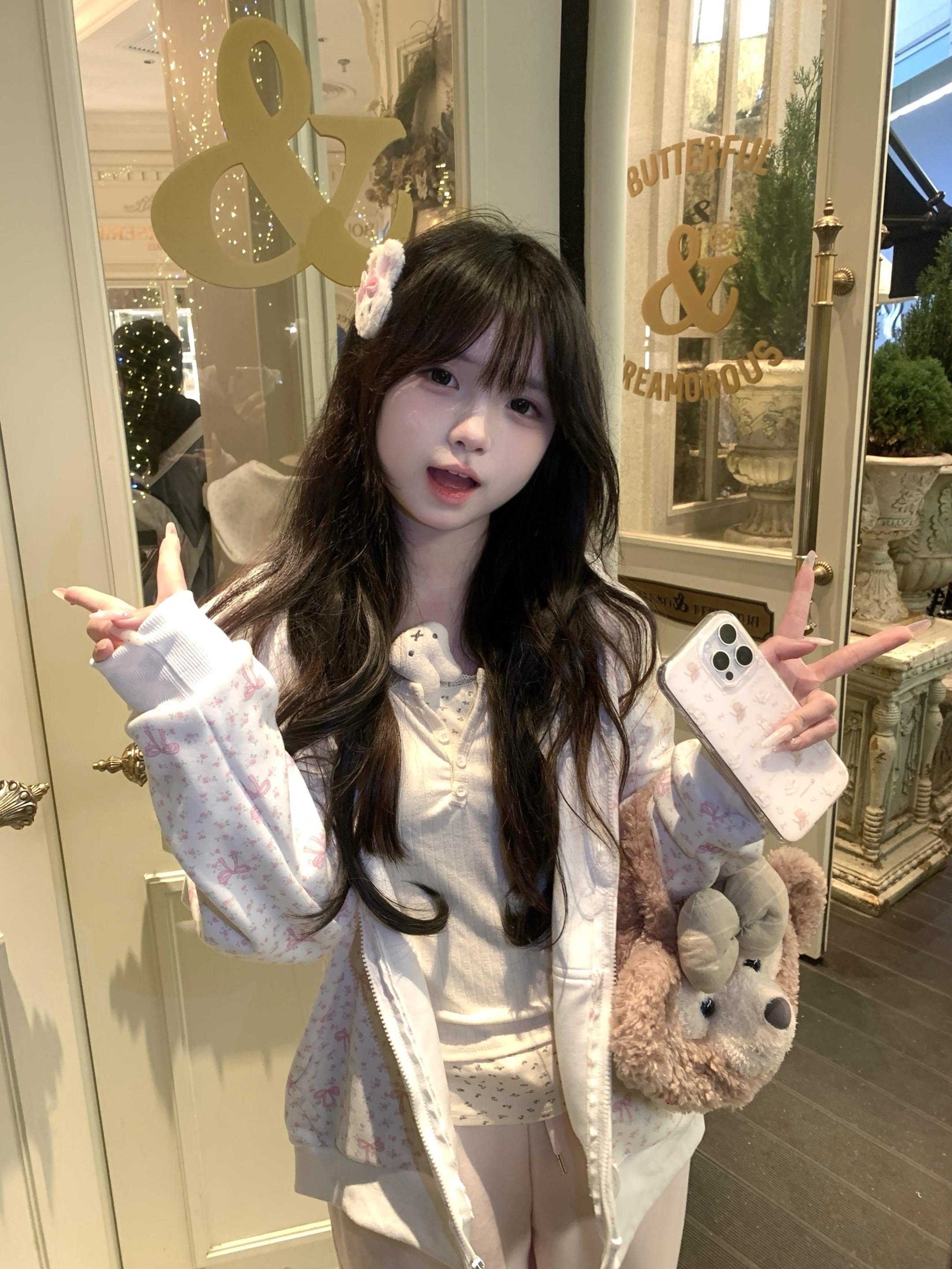 感受到幸福的时候 能放慢倍速就好了^ ^