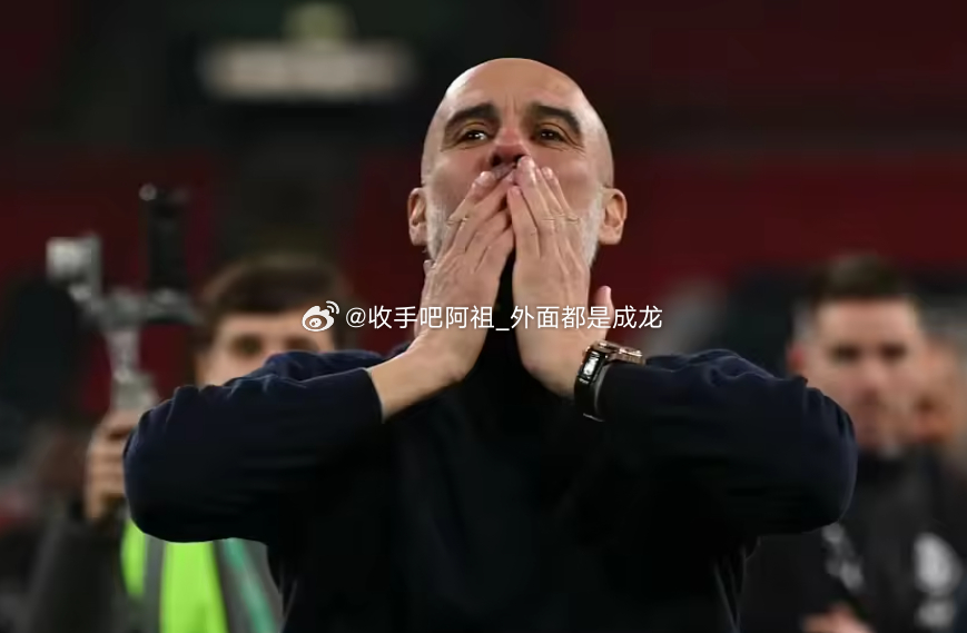 北京时间今天凌晨，曼城在联赛杯决赛中2-0击败了阿森纳，夺得冠军。在获得这座冠军