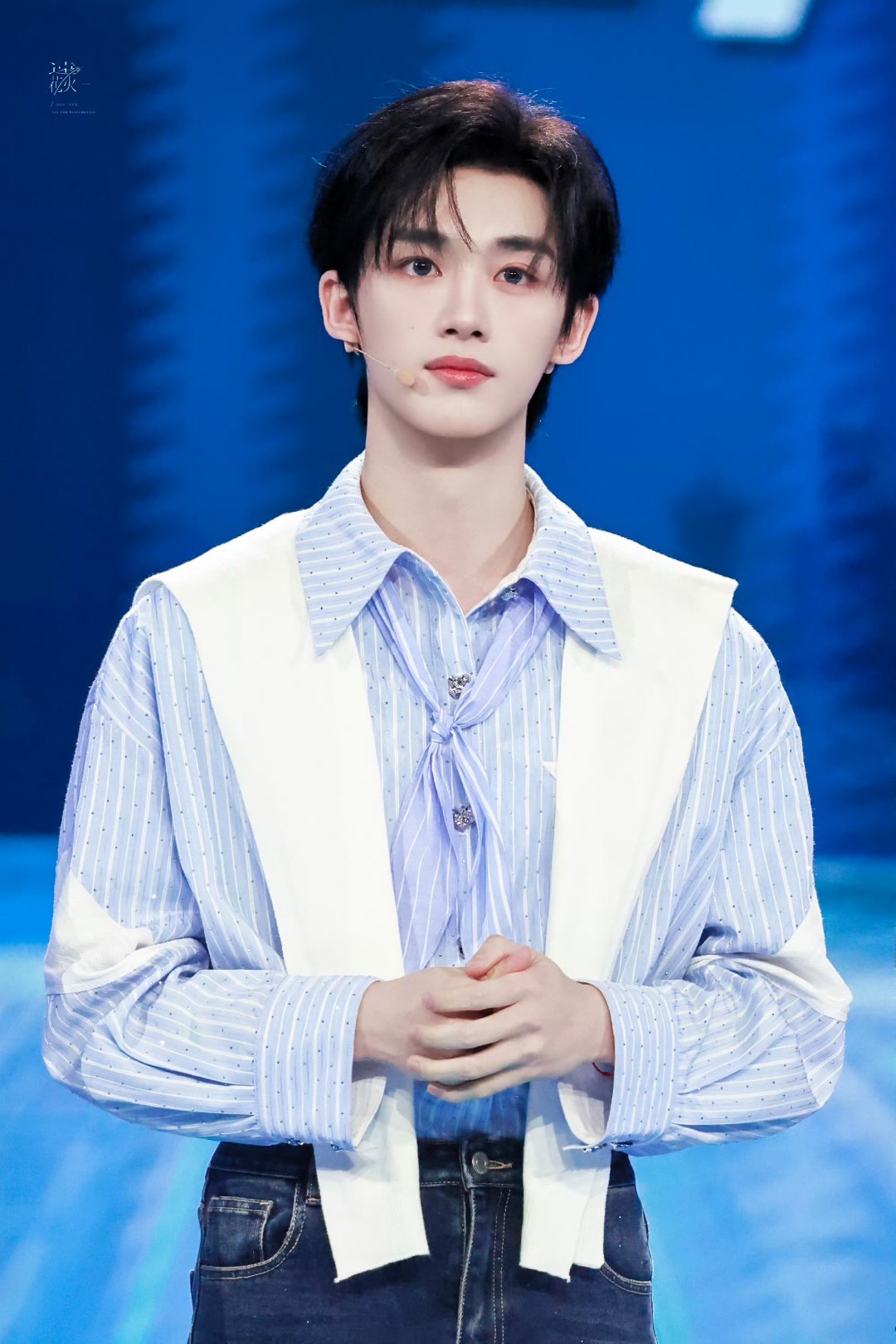 丁程鑫 ✨丁程鑫HUAWEI nova代言人“我的心里有一簇迎着烈日而生的花，比