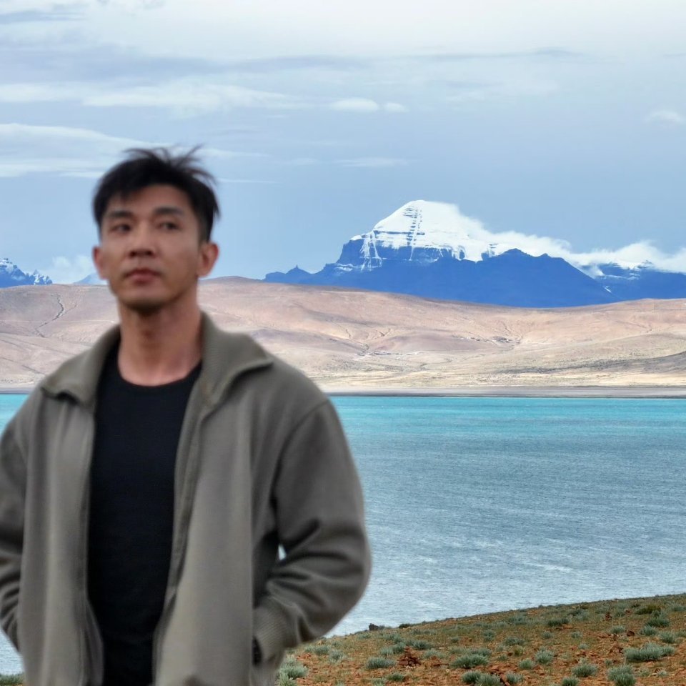 思慕社字母[超话]    “真正让人难过的，不是争吵后的分离，而是某个再普通不过