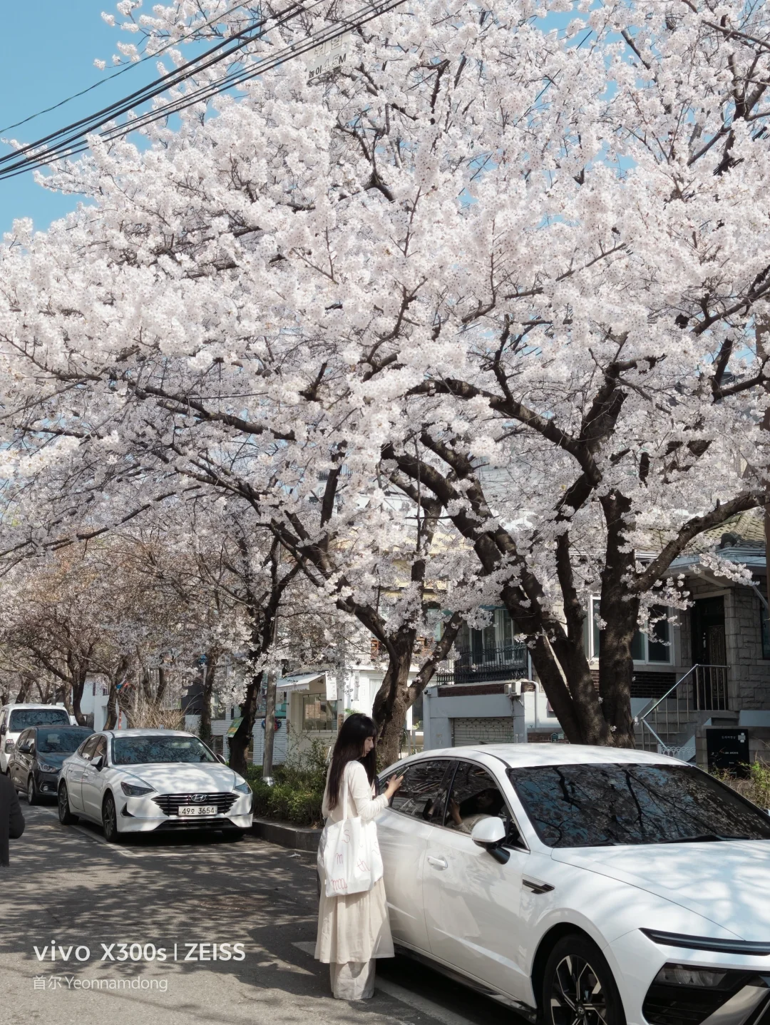 当我旅行时，拿起vivo X300s 随手拍…