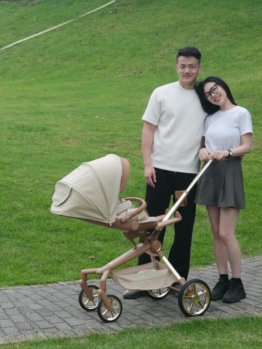 Share \ 遛弯遛出时髦感来啦～🚗
