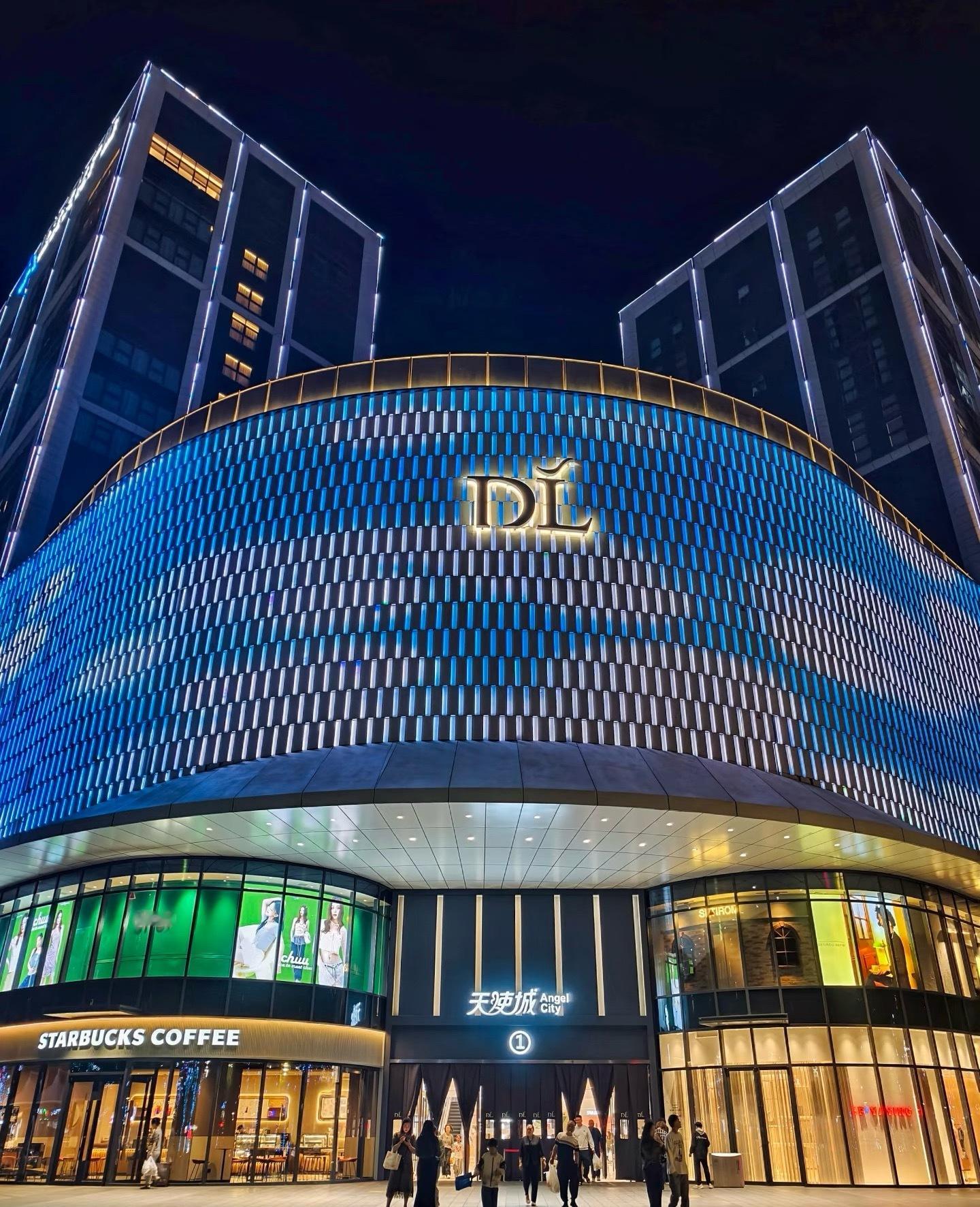 价格实在透明，才百分之二十几的毛利率，各种成本算下来，感觉不挣啥钱 