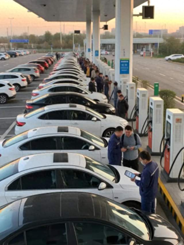 大量油车车主呼吁：燃油车想要回暖，第一步就是拿掉颗粒捕捉器