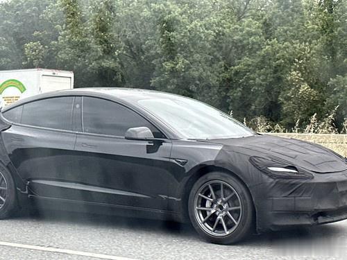 新款特斯拉Model 3要来了。7月在上海工厂小规模投产，正式的大规模生产将于9