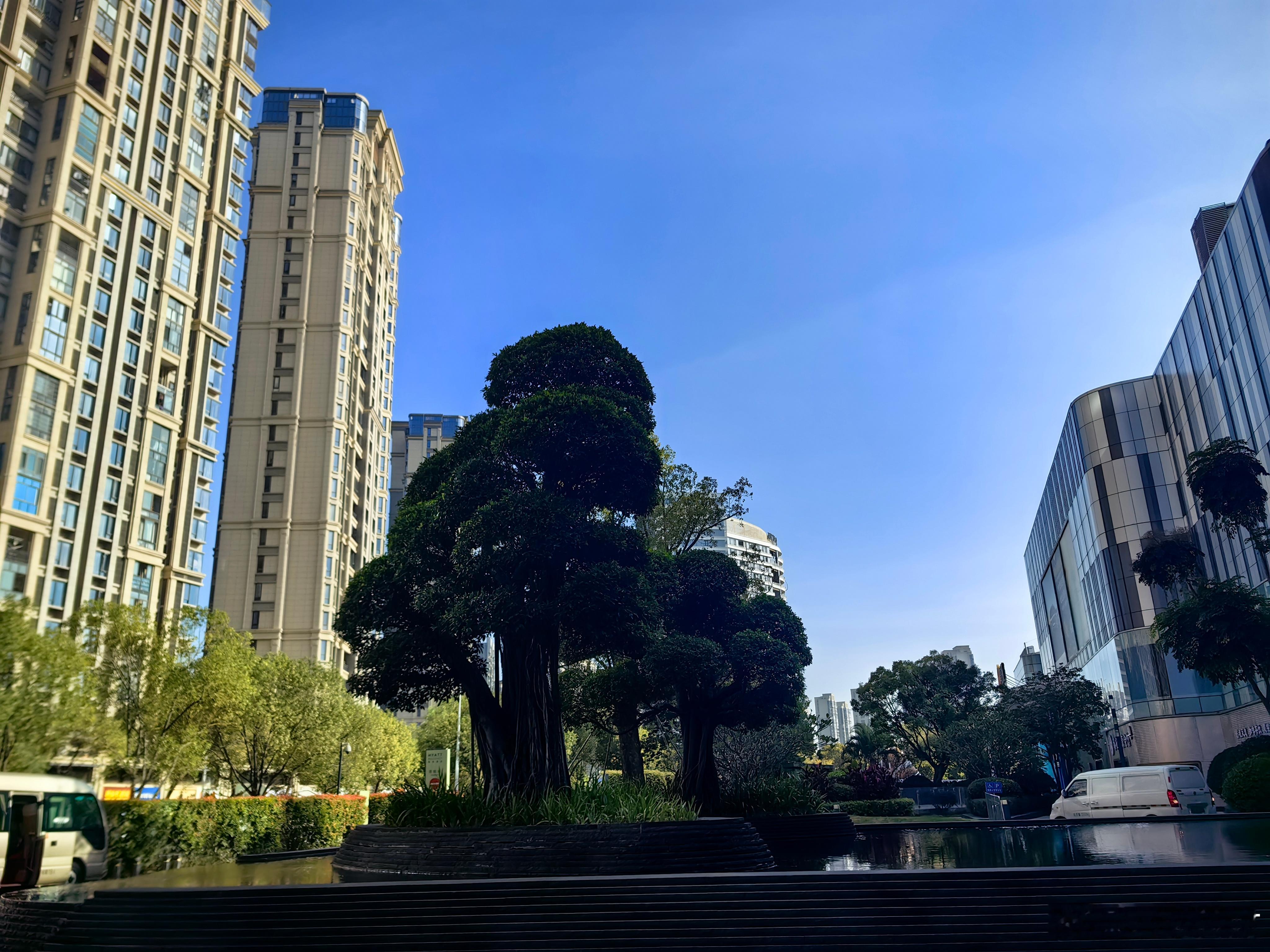 北京放宽非京籍家庭购房条件京籍多子女家庭五环内可买3套房【北京出台楼市新政：优化