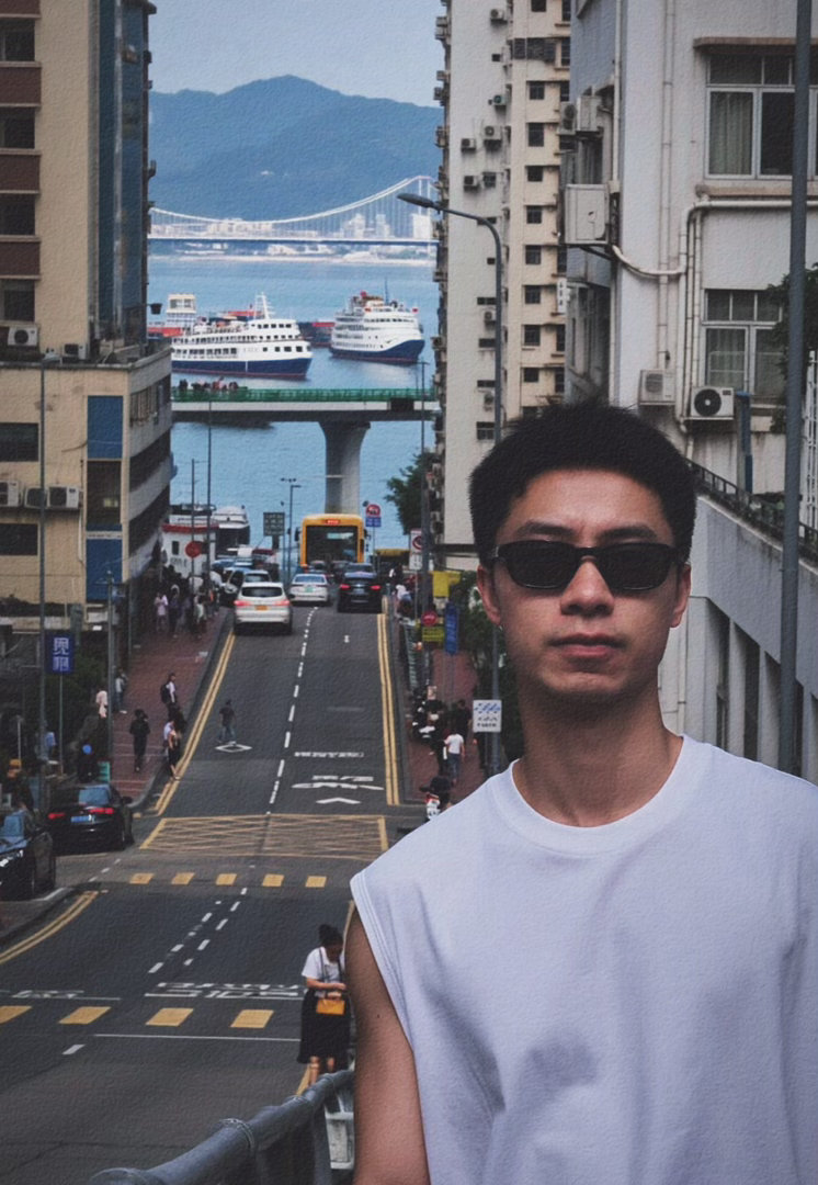 Dou🎵的这个🇭🇰风特效有点意思换脸后还挺契合……只是我这个大方脸啊
