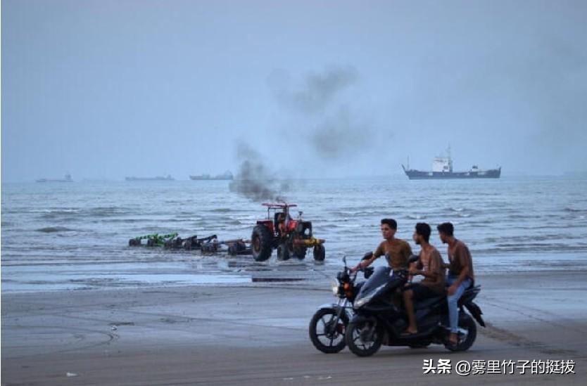 若美国不让步，且中东其他事态无相应发展，伊朗不会重新开放霍尔木兹海峡。
伊朗称，