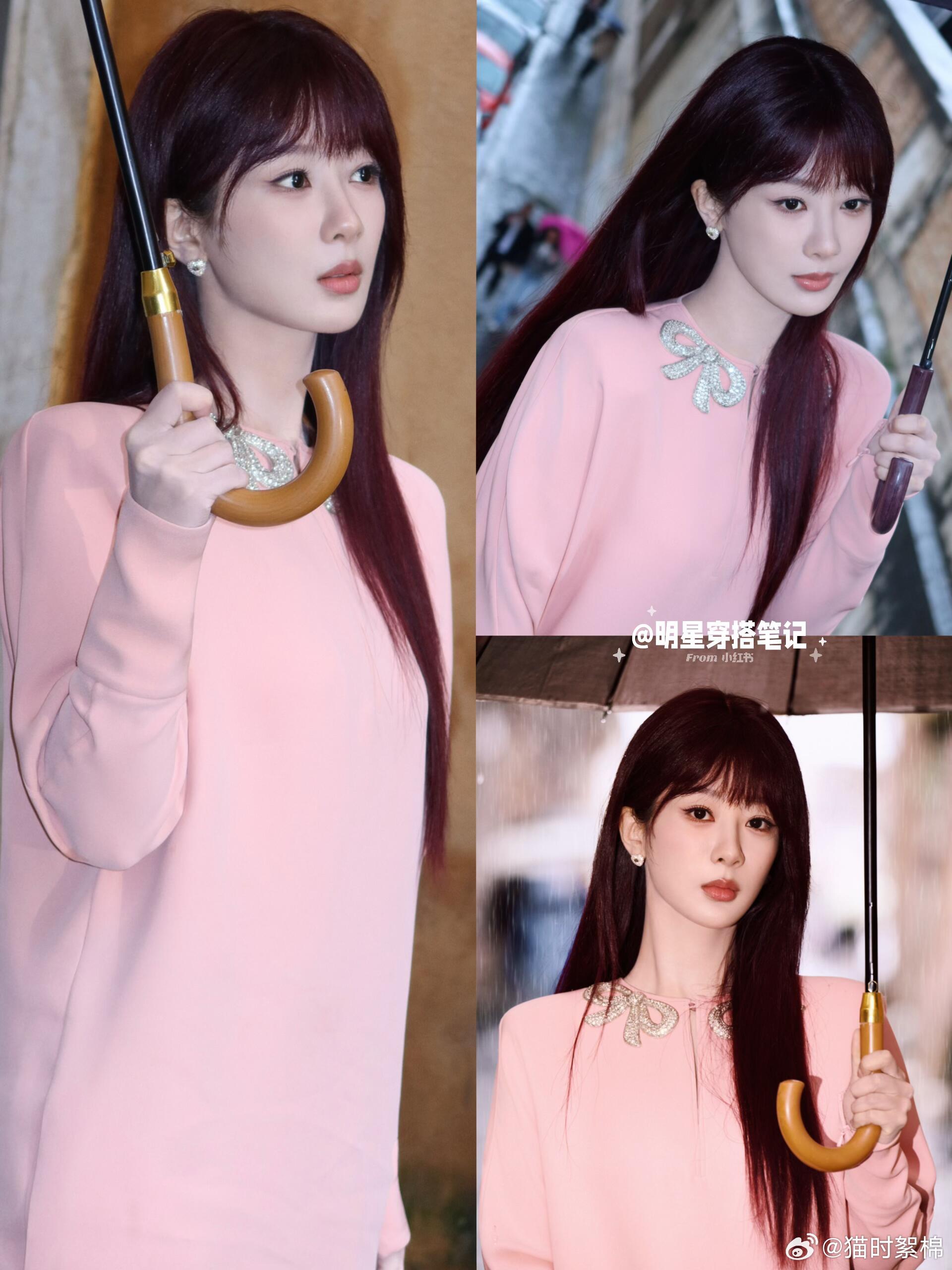 华伦公主空降罗马！红发粉裙，雨中撑伞每一帧都是电影海报✨Valentino全球代