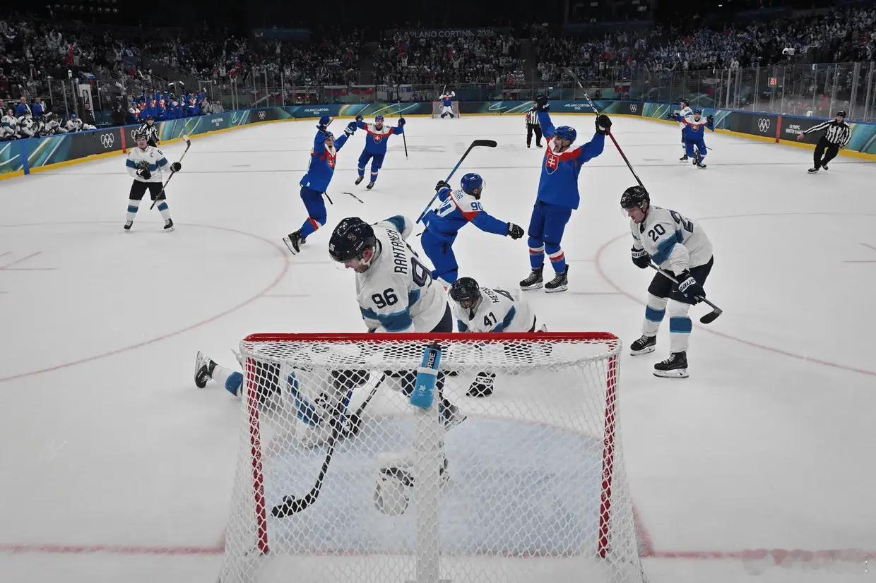 又是出轨又是抓逃犯，这届冬奥会的场外新闻有点多。2026米兰‑科尔蒂纳冬奥会期间