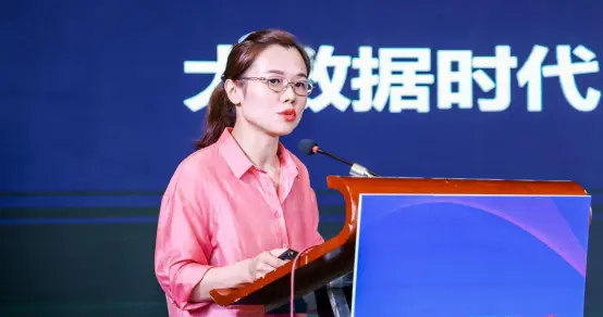 教学|第九届江苏互联网大会在南京开幕，企查查专业版为数字化转型发展提供解决方案