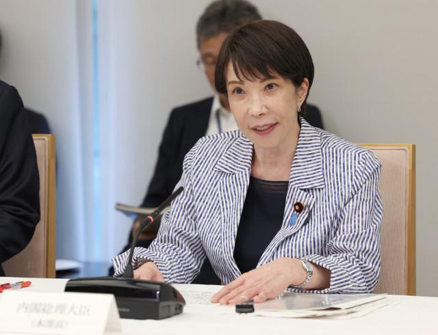 日本今天开了场海洋会议，突出两个主题：一个是稀土确实不够用了，日本要加快南鸟岛稀