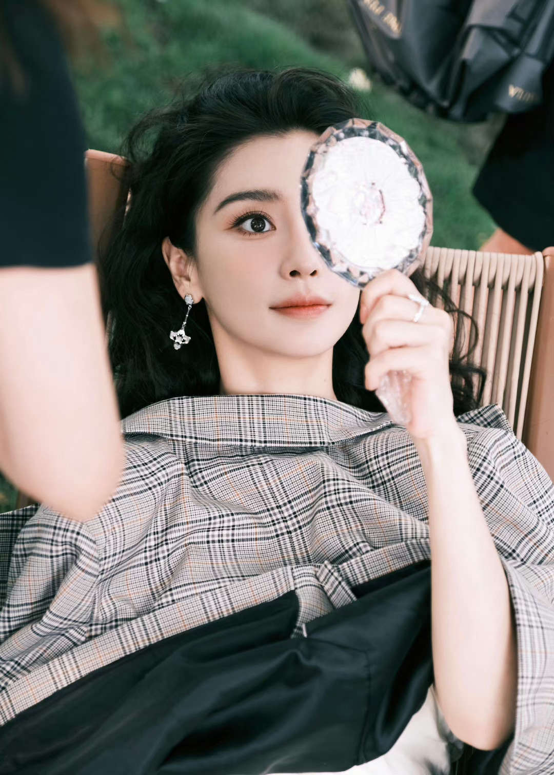 angelababy angelababy “迷八惘中吹来夏天 少年借微光成长”