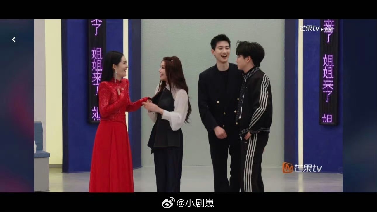 浪姐维妮娜曝谢楠当年主持暖心过往 维妮娜在浪姐分享谢楠早年暖心往事，人好又温柔，