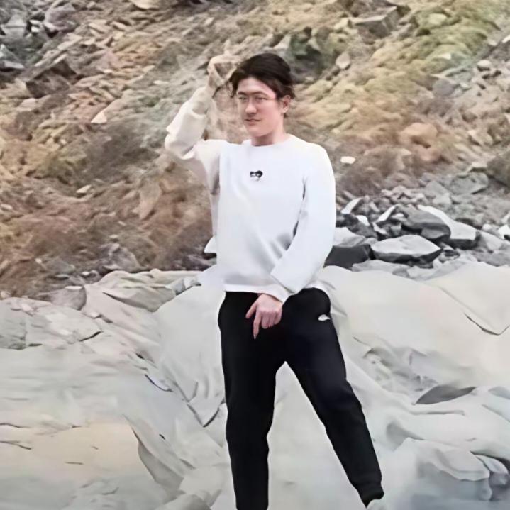 心碎到窒息!虎跳峡落水29岁美术老师，家属放弃打捞尸体背后的原因，字字扎心!
 