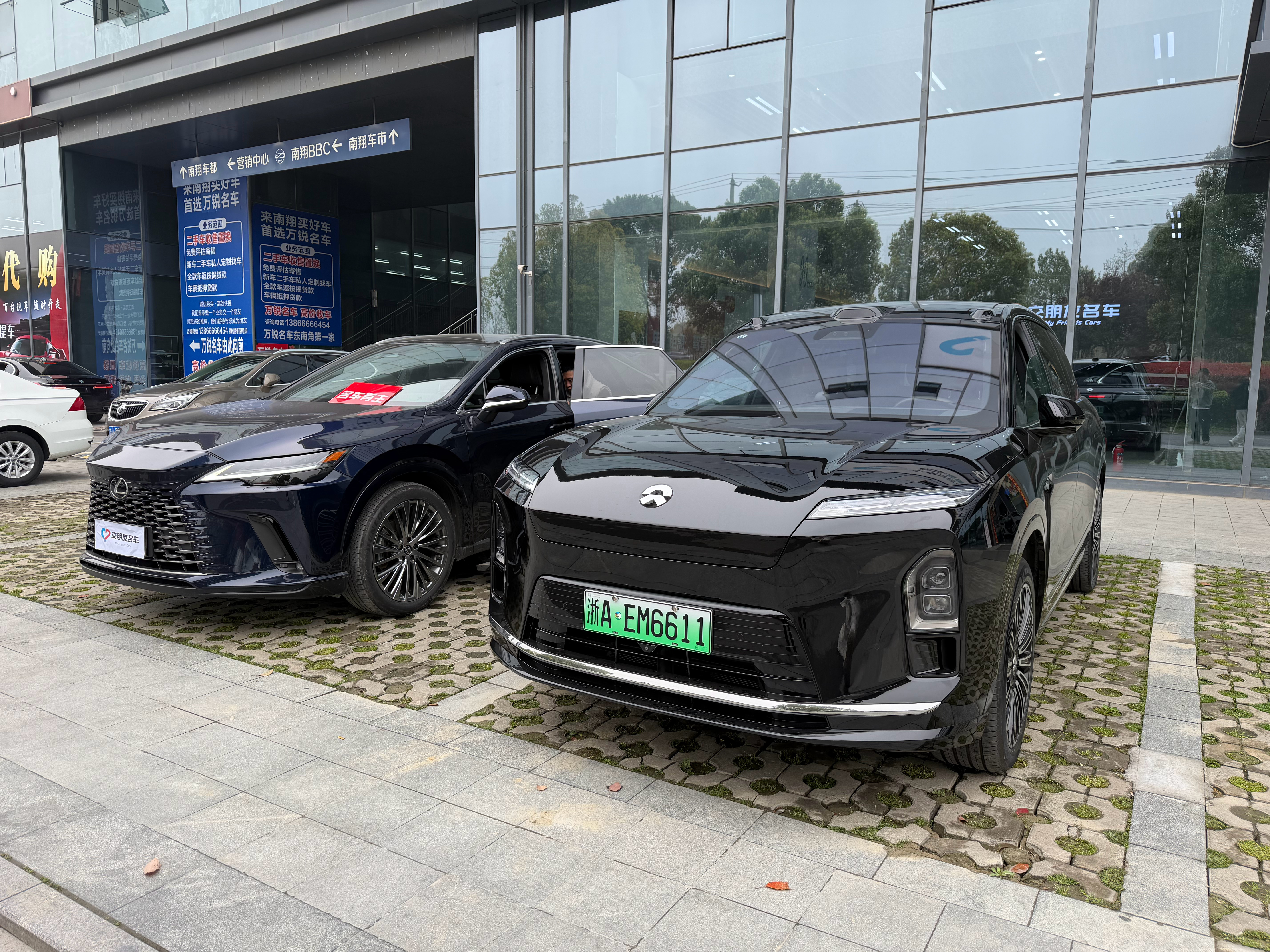 我忽然理解了那句话，为了闻点汽油味吗？同样的价格，你怎么选？ 