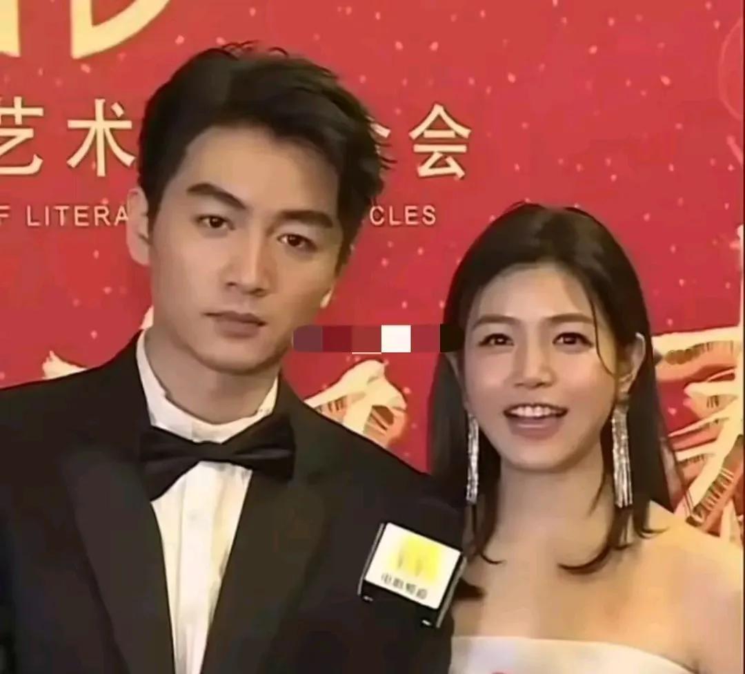 以前：说他们不幸福，谁信啊？
现在：说他们幸福？谁信呀？