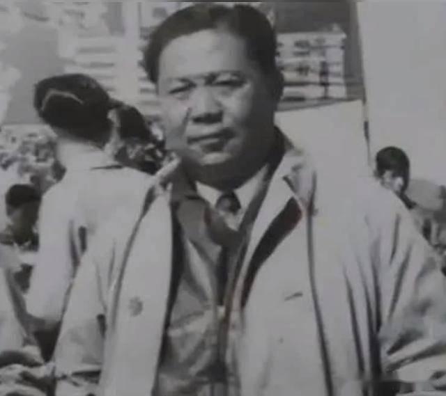 1970年，一位妻子举报了自己的丈夫，最终导致丈夫悬梁自缢。这位丈夫就是当年举世