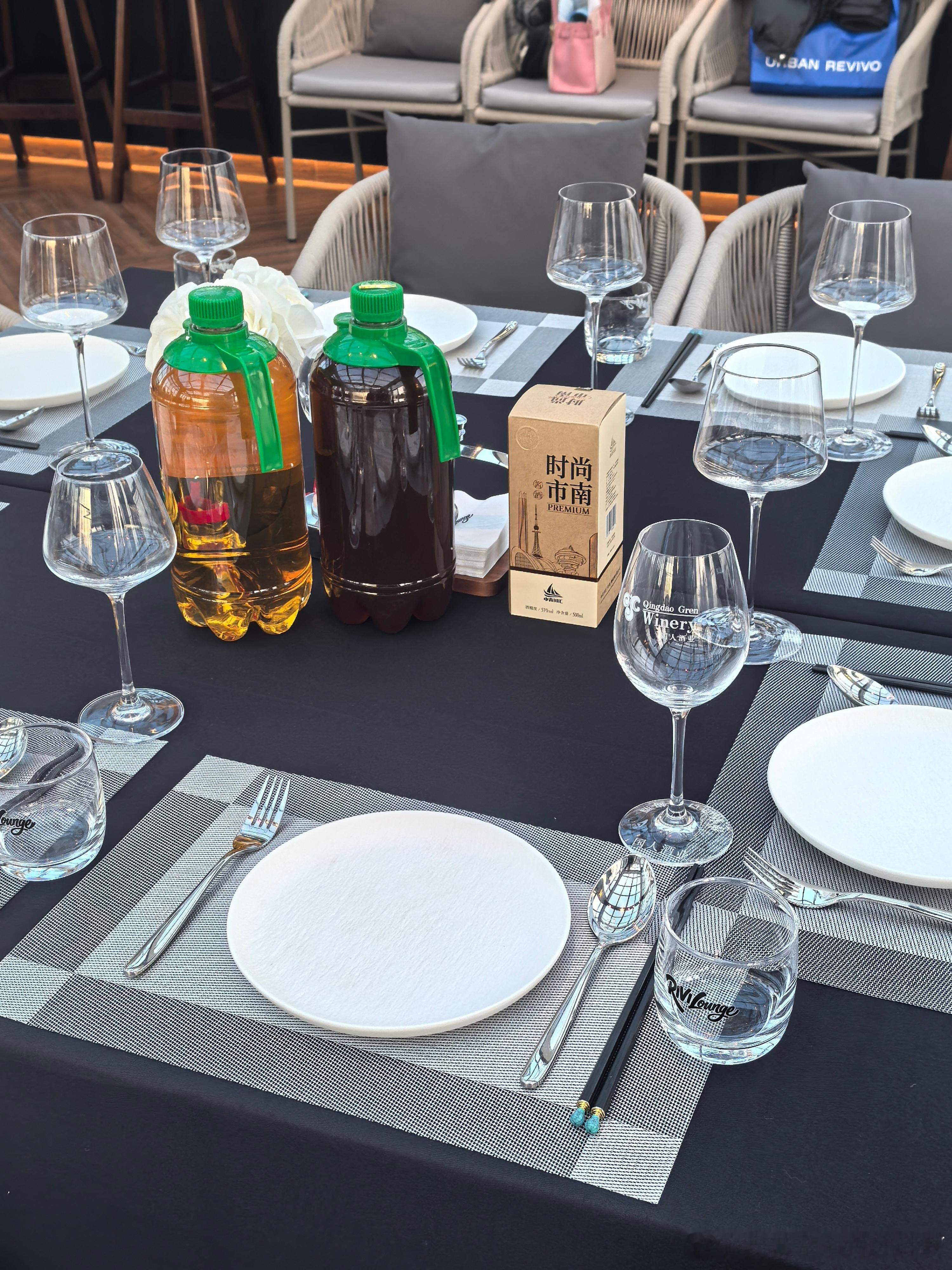 西餐配青岛四厂……极致的雅10点前结束吧 我要回家干正事儿 