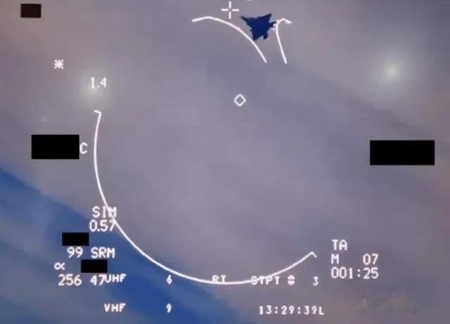 美国空军的骄傲，F-35战机和F-22战机会接连被击落，而这两起事件，都跟中国有