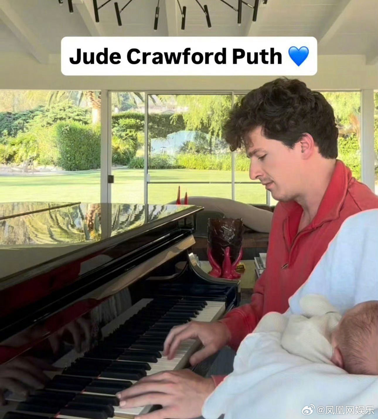 断眉当爸爸了24日凌晨，“断眉”正式宣布升级当爸爸，儿子Jude Crawfor