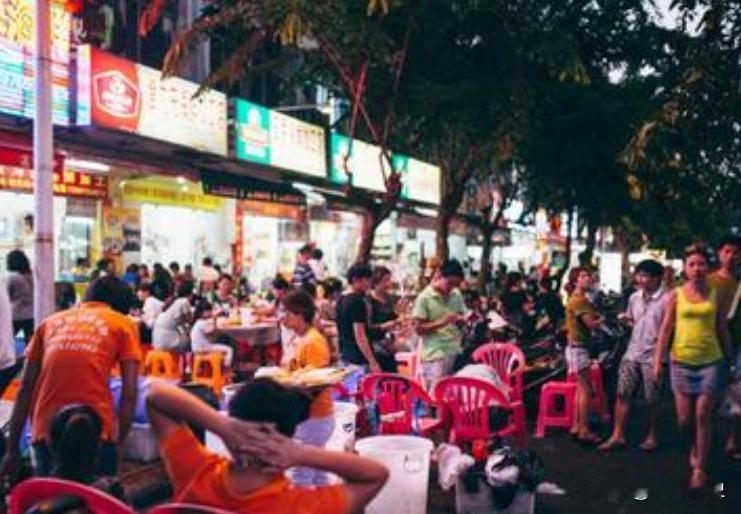 泰国这个热带国家，没想到每年都能发生冷死人的事情，哪怕是十几度的气温照样能冻死人