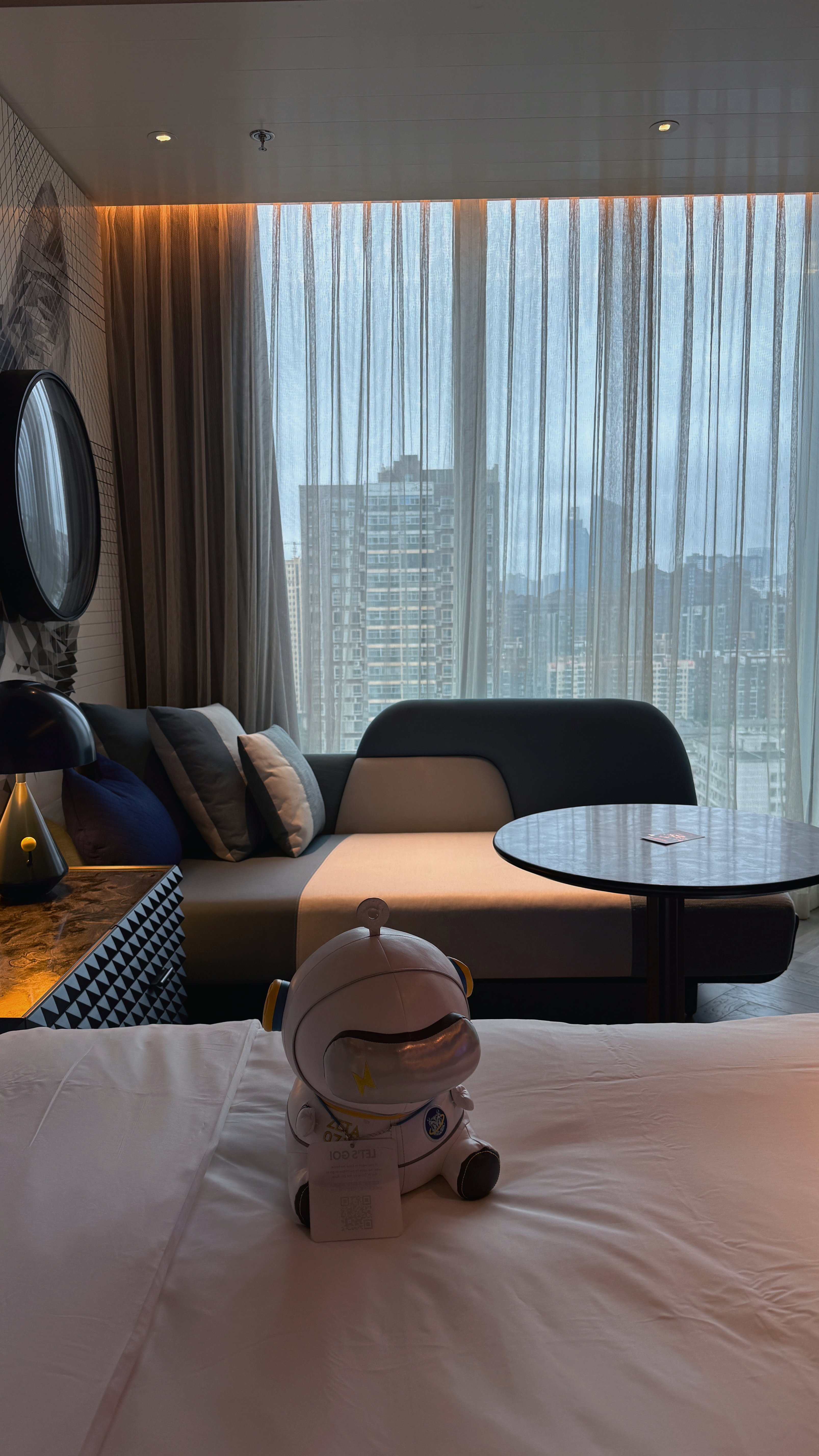 长沙W酒店 |外星登陆之旅＞潮人必打卡！🎷 长沙·长沙W酒店