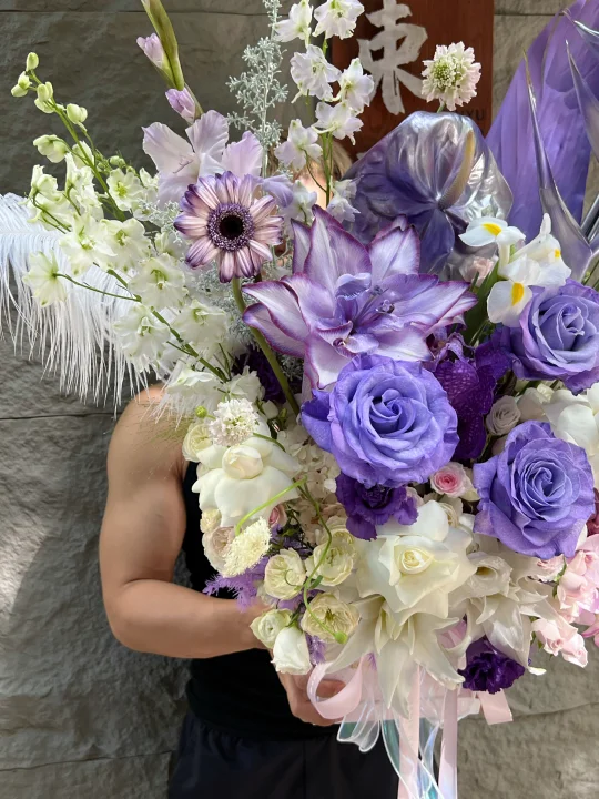 手臂要练一下才抱得起来的花🌸 | 广州花店