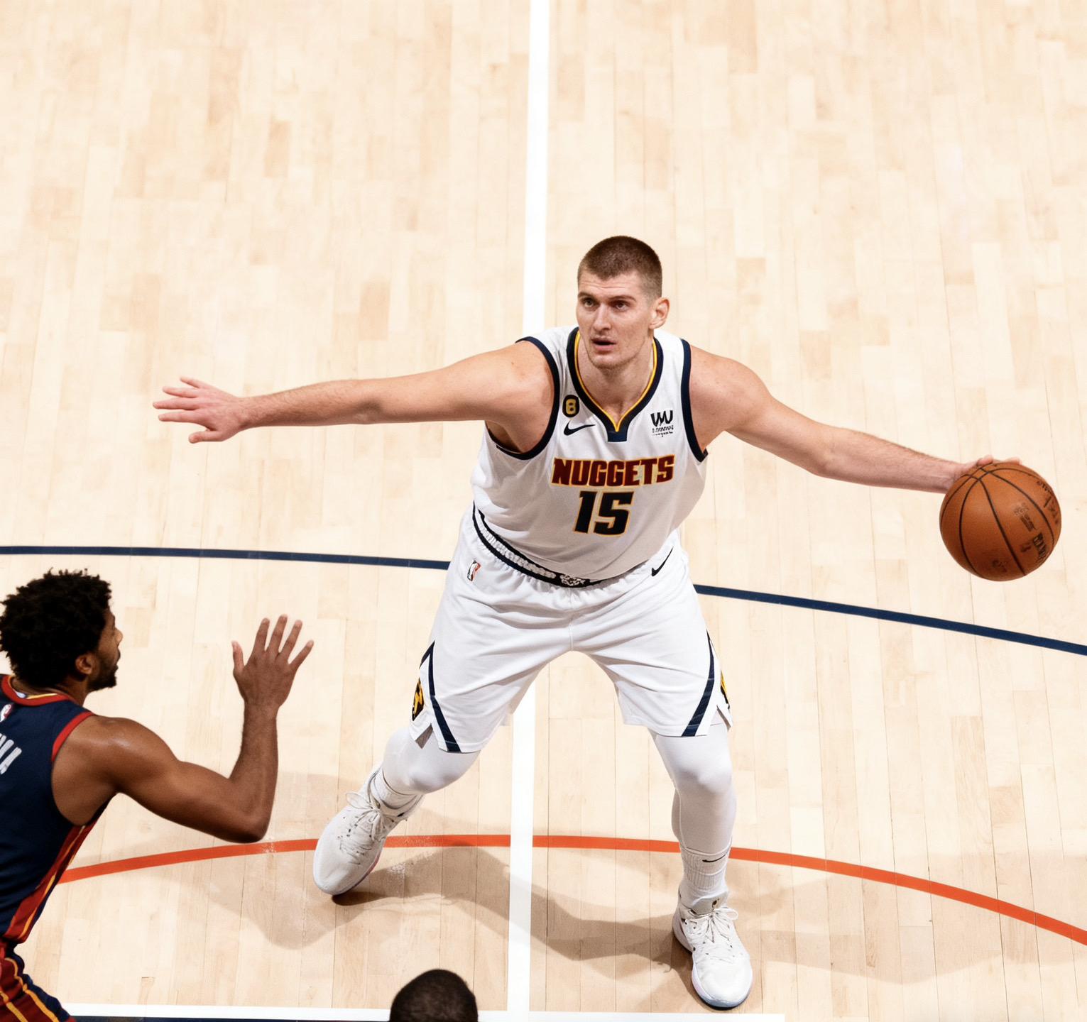 约基奇：目前球队防守确实有进步， 但进攻还有点丑陋