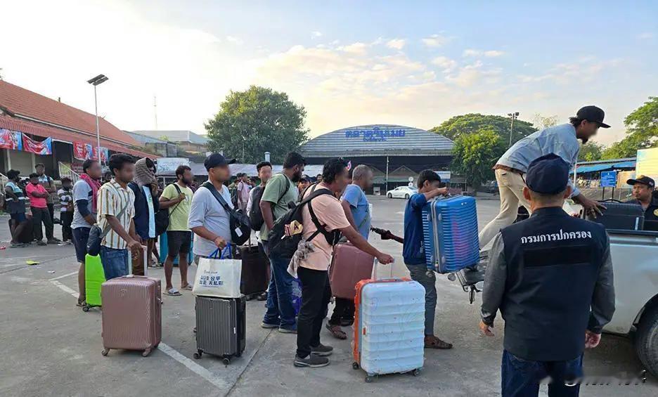 近日，随着KK园区的覆灭，一些电信诈骗分子转移到了周边地区继续作案，甚至可能受到