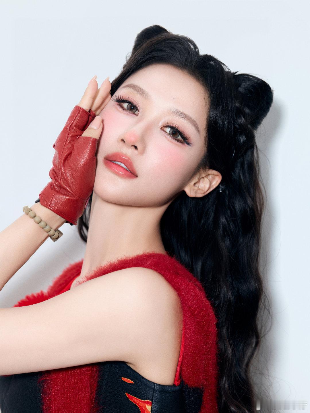 唐艺昕 何宣林乘风2026唐艺昕 唐艺昕温柔大方，何宣林实力亮眼，同台好好欣赏就