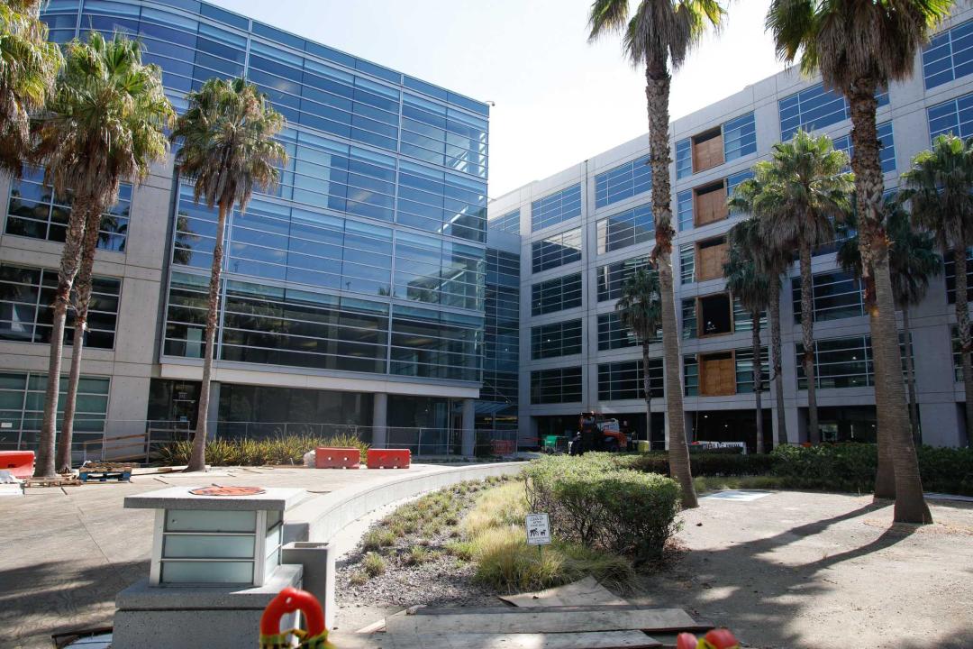 硅谷精英放棄生娃，MIT女記者揭秘：人類只是AI墊腳石，世界很快就毀滅