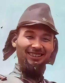 俗话说得好，相由心生，所以各国士兵的脸也透露出本民族的气质。看看左图日本兵的笑容