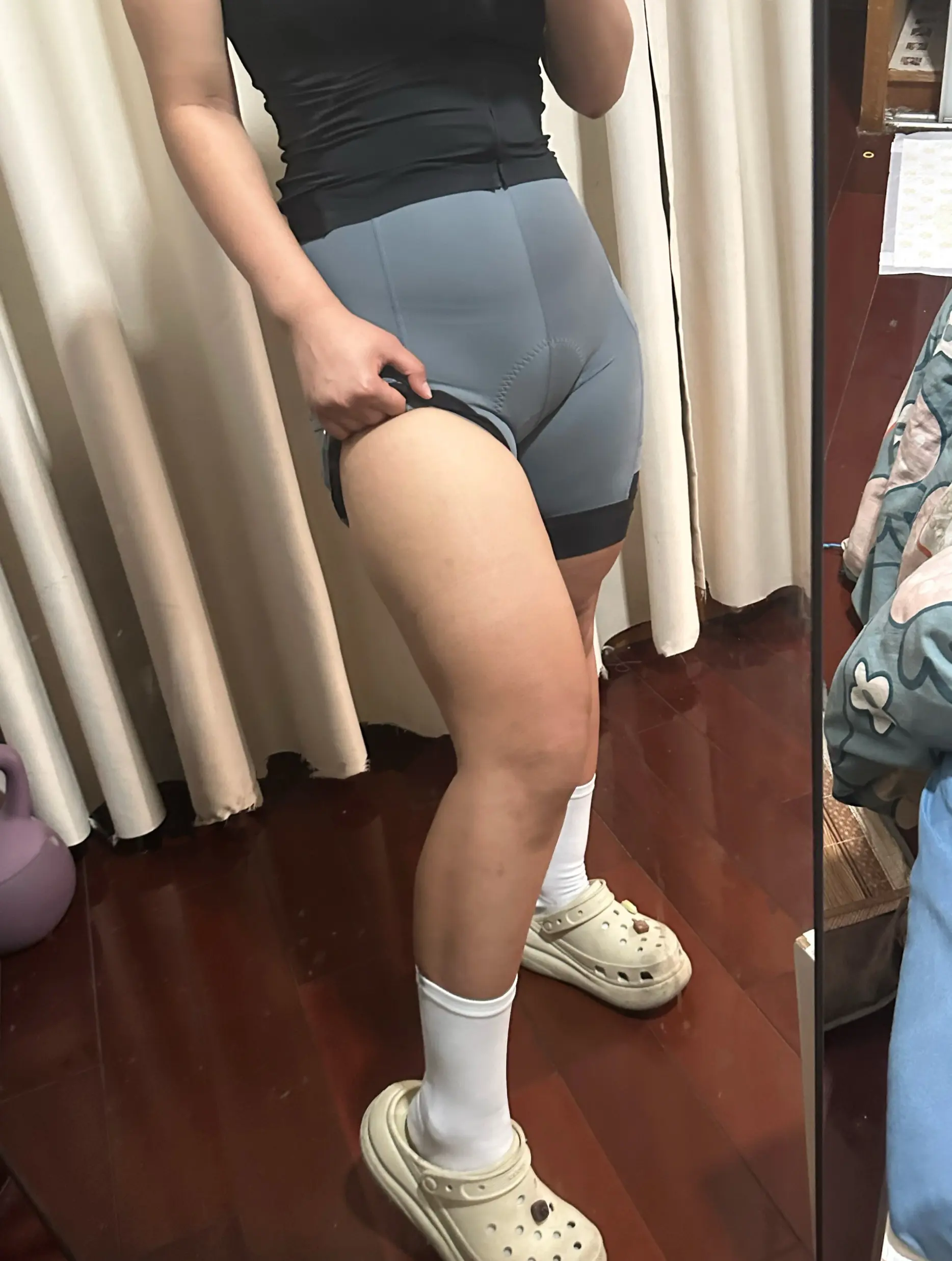 可以看看腿吗