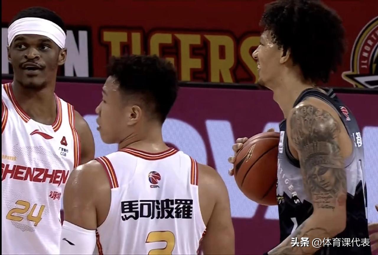 冲击七连胜！贺希宁半场17分，深圳男篮领先吉林15分！北京时间2026年3月29