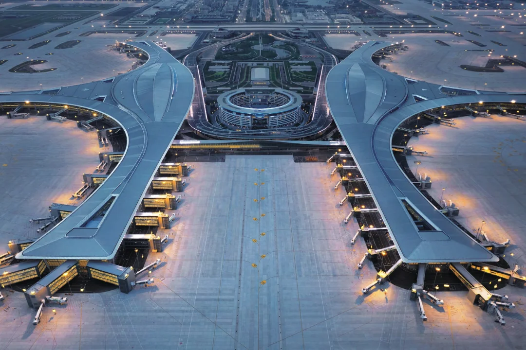 四川机场集团：再亏13亿元！