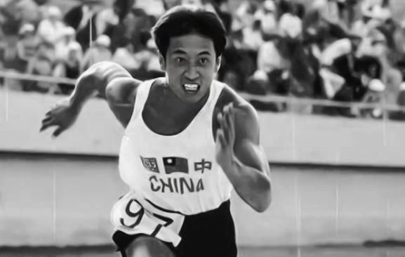 1932年，在张学良8000银元的资助下，刘长春一个人单刀赴会，前往美国洛杉矶参