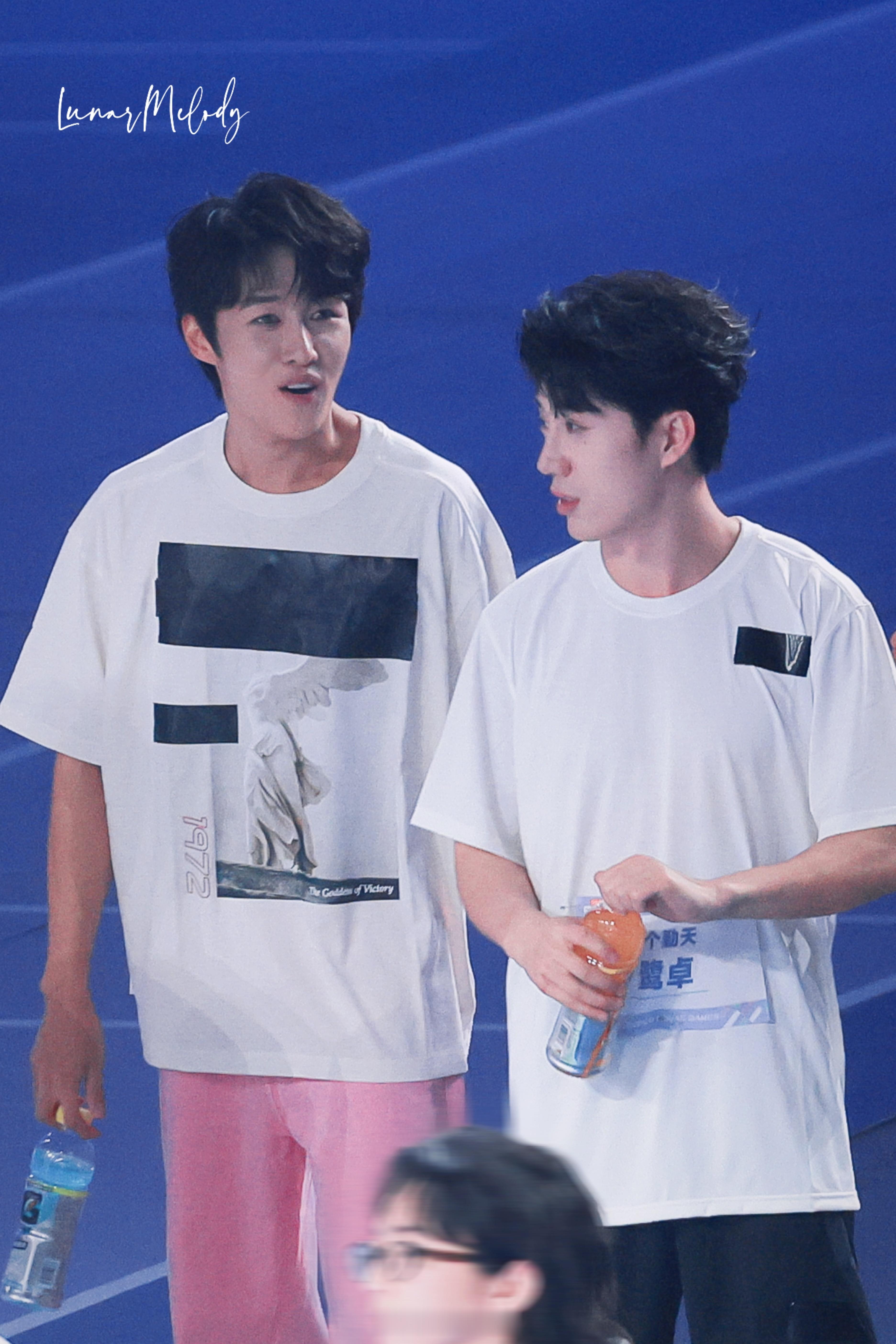 #卓沅王一珩吃鸡淘汰鹭卓##鹭卓大喊卓沅打我# 卓沅与王一珩的联手，让鹭卓在游戏