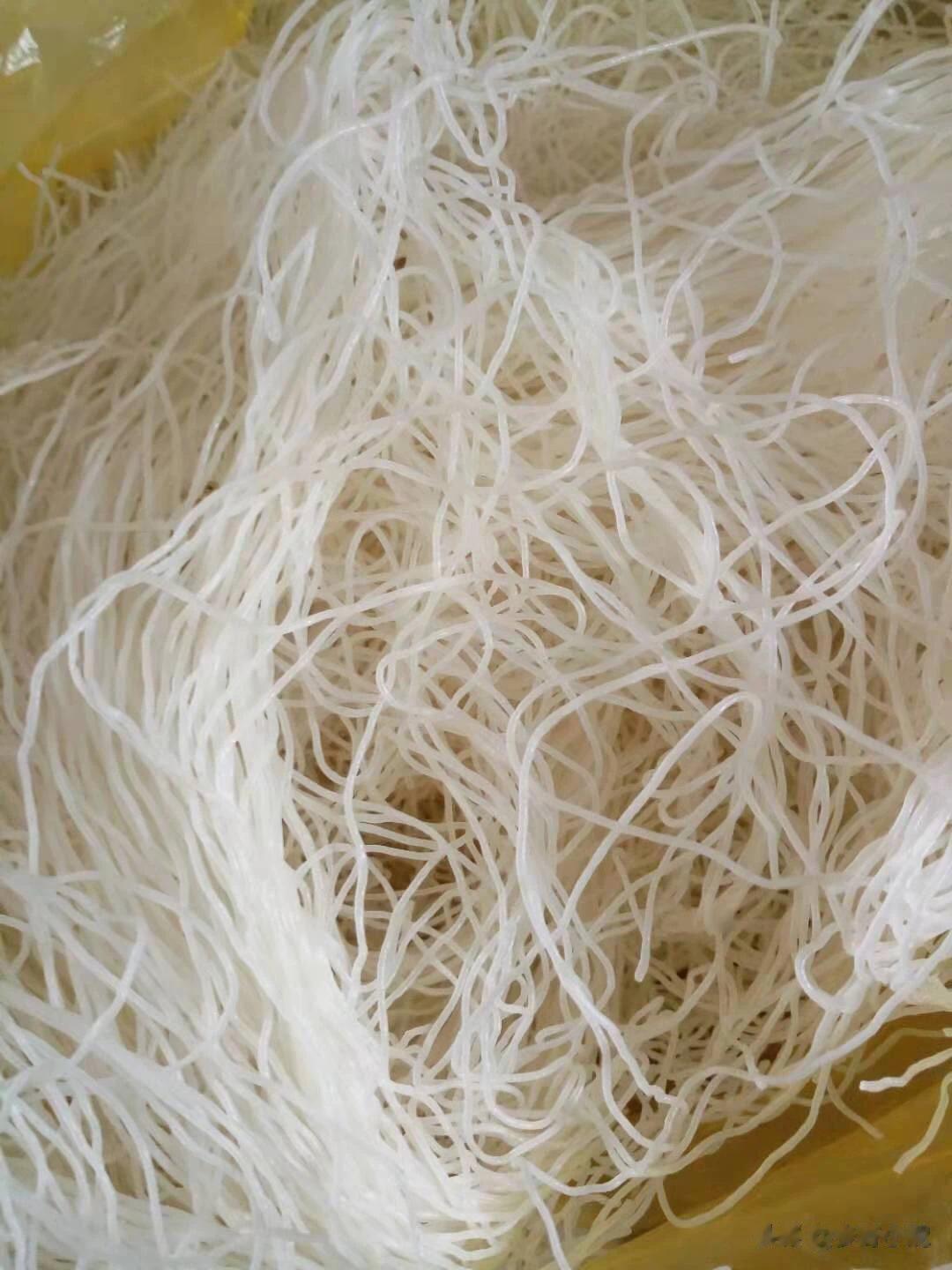 大家好，我是燕子
   过完年好多朋友都私信燕子要米线，问米线什么时候可以有，今