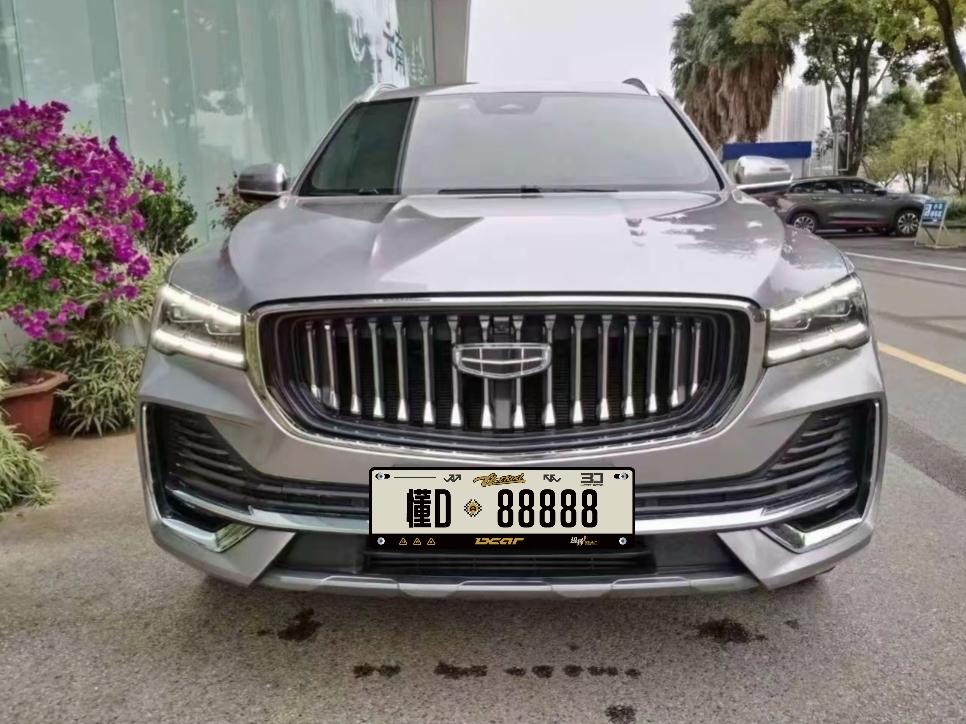 女生选练手代步车，预算封顶8万块，想要SUV大气颜值、新手辅助配置齐全，动力充足
