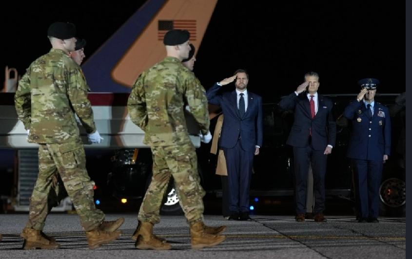 美伊战火扩大，五角大楼首次公开美军在这场冲突中的伤亡情况。五角大楼发言人帕内尔（