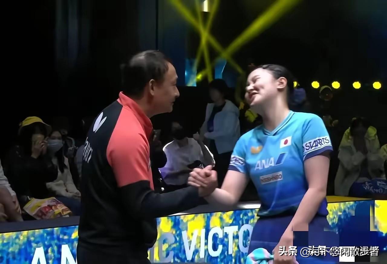 笑死我了！当张本智和在瑞典大满贯决赛落后小勒布伦，不少球迷注意到，在张本美和女单