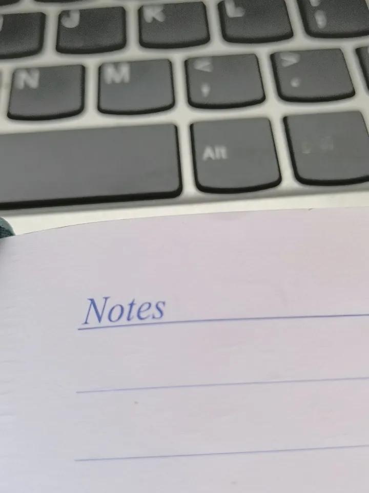 都想辞职,完全不想上班该怎么办?想上班，没得班上呀[黑线]