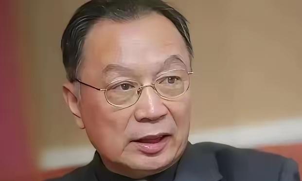 温铁军教授那句“你先把命还给人家”，听完心里真叫一个发紧。昨晚翻资料看到建国初期